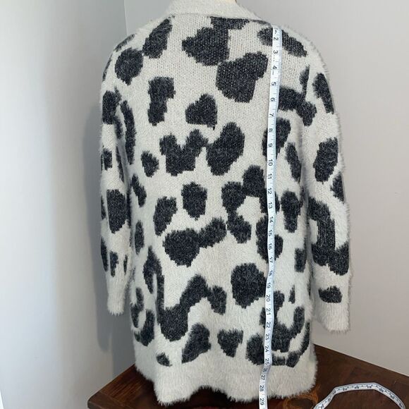 Jessica Simpson Leopard Sweater Cardigan Girls Size M (8/10) - Picture 4 of 10